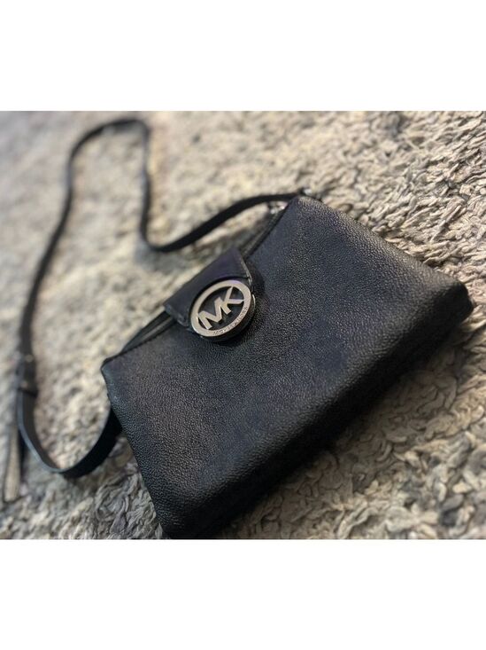 Michael Kors Handbags - Michael Kors Crossbody Bag